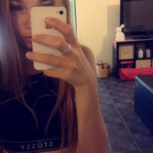 Meet your Posher, Alexandra